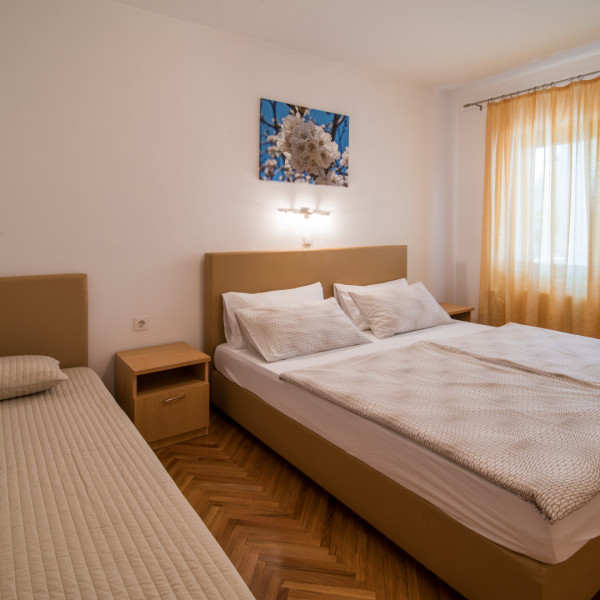Bedrooms, Apartmani Marija&Anton Dujmović, Villa Marina&Apartments Dujmovic Malinska