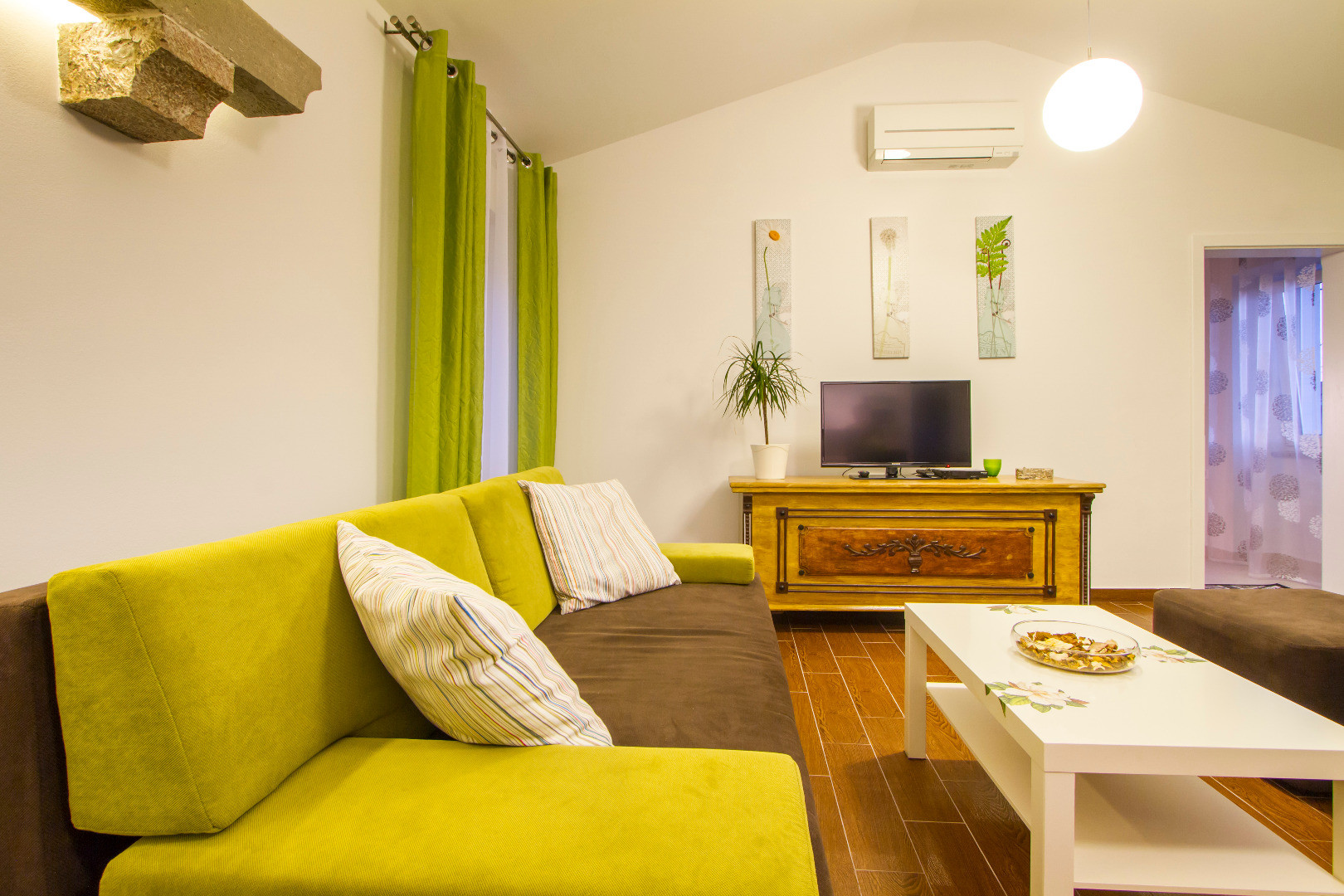 A vacation tailored to your needs - Have happy holidays in a great location, Villa Marina&Apartments Dujmovic Malinska